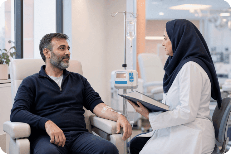 گفت‌وگوی پزشک با مراجعه‌کننده هنگام ایمونوتراپی